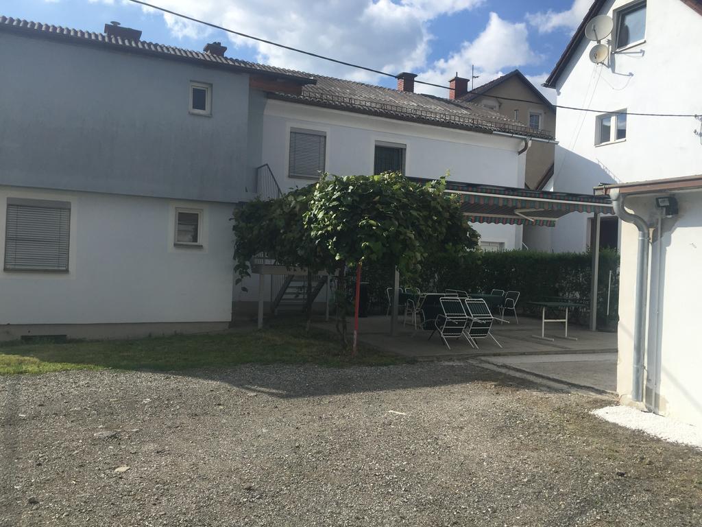 Hotel Roccos Raum Kapfenberg Exterior foto